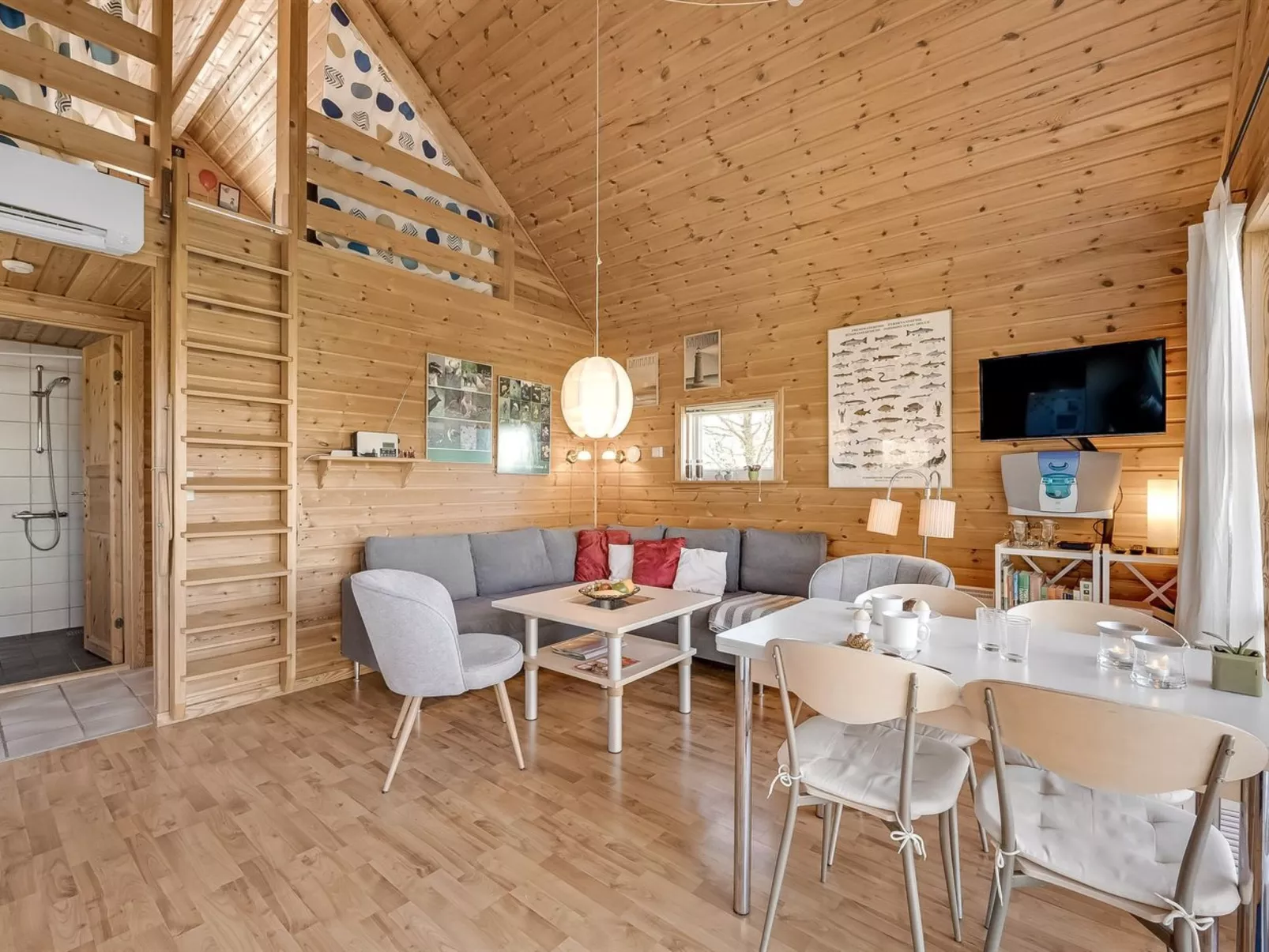 "Terese" - 45km from the sea-Binnen