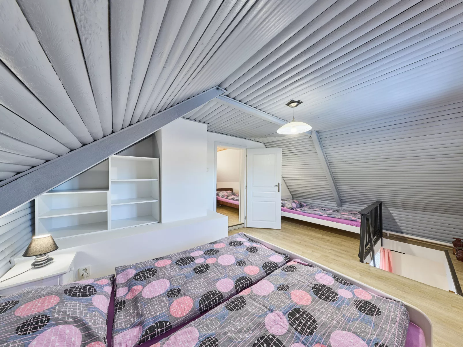 Leisure Lounge & Pool-Binnen