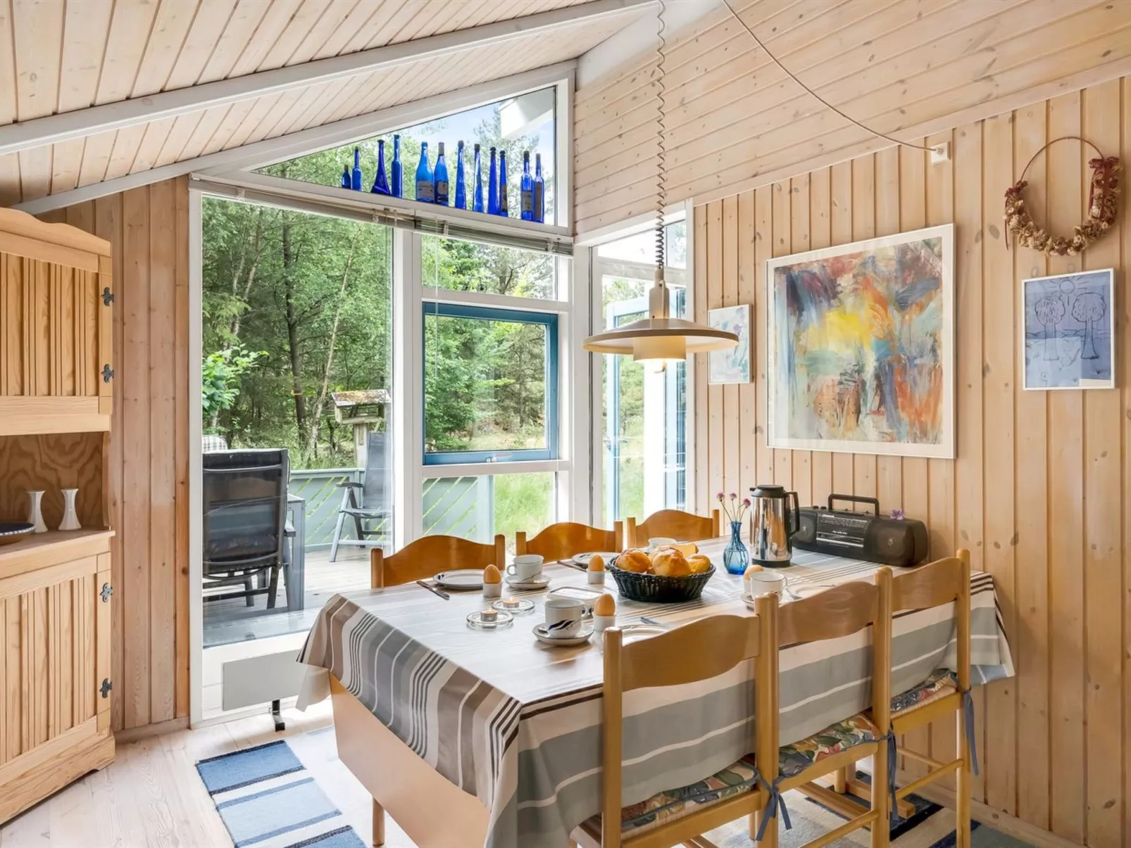 "Aamu" - 300m to the fjord-Binnen