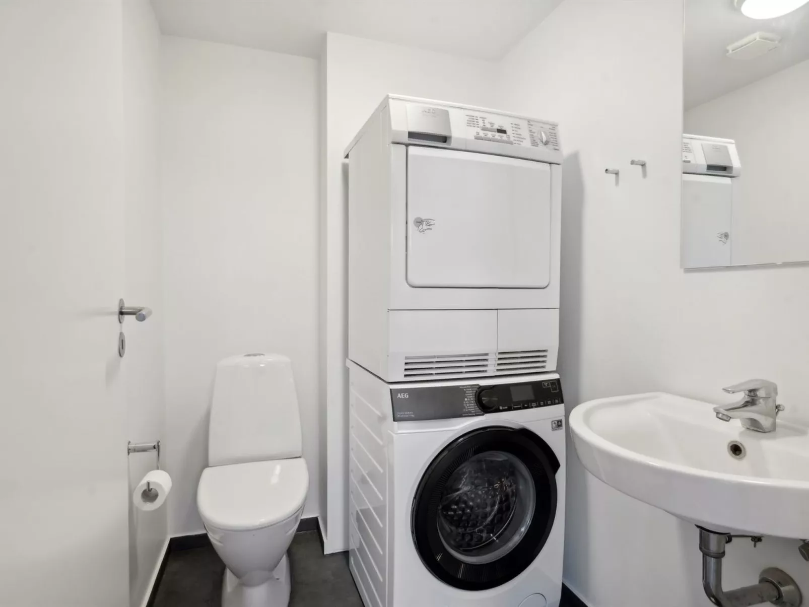 "Lucjan" - 50m from the sea-Binnen