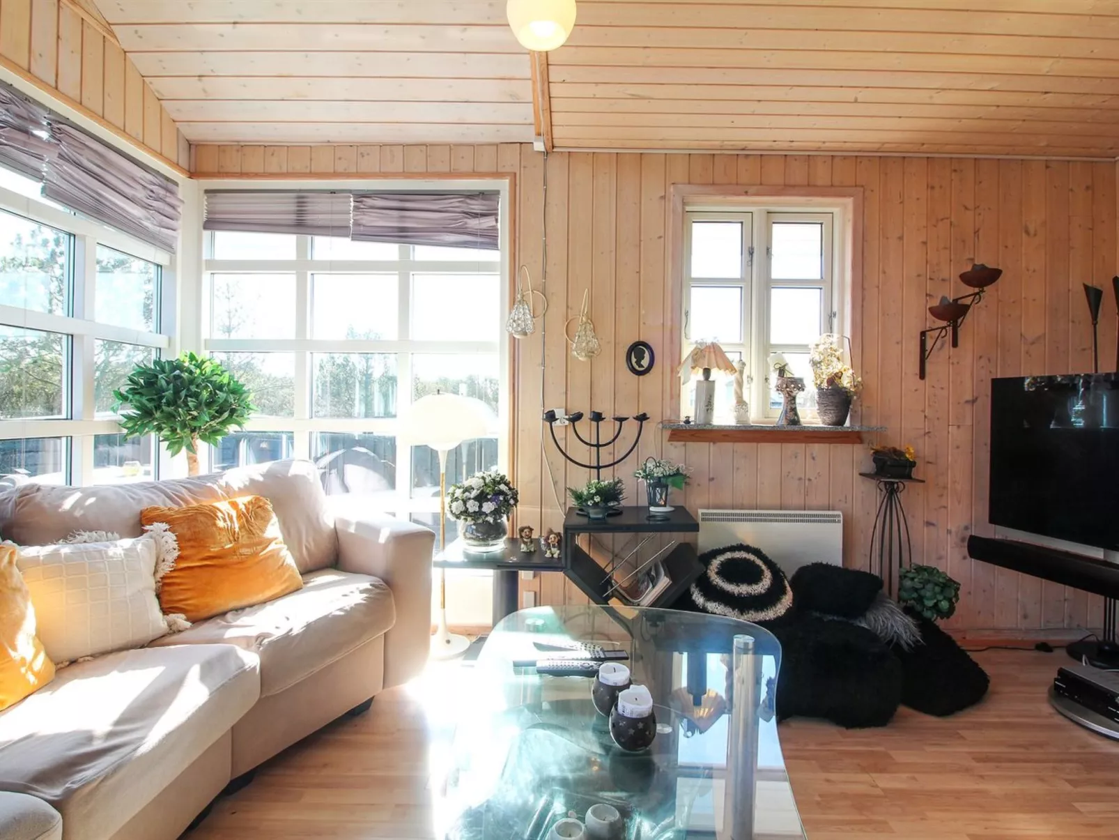 "Bjari" - 850m from the sea-Binnen