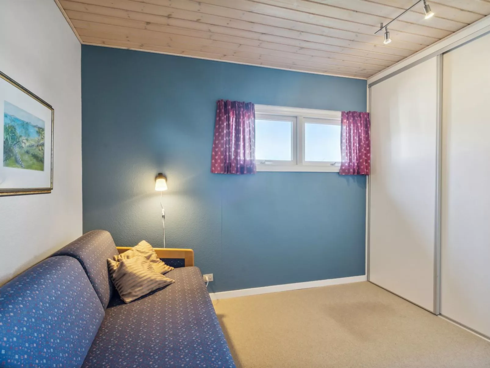 "Viveka" - 500m from the sea-Binnen