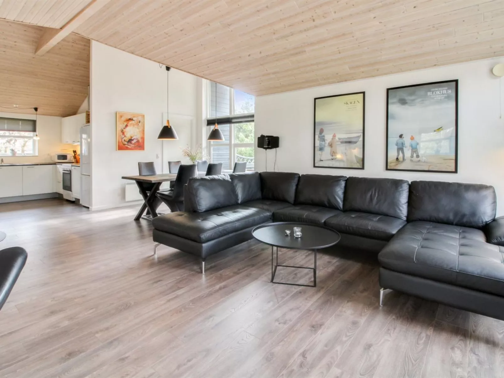 "Nauka" - 2.3km from the sea-Binnen