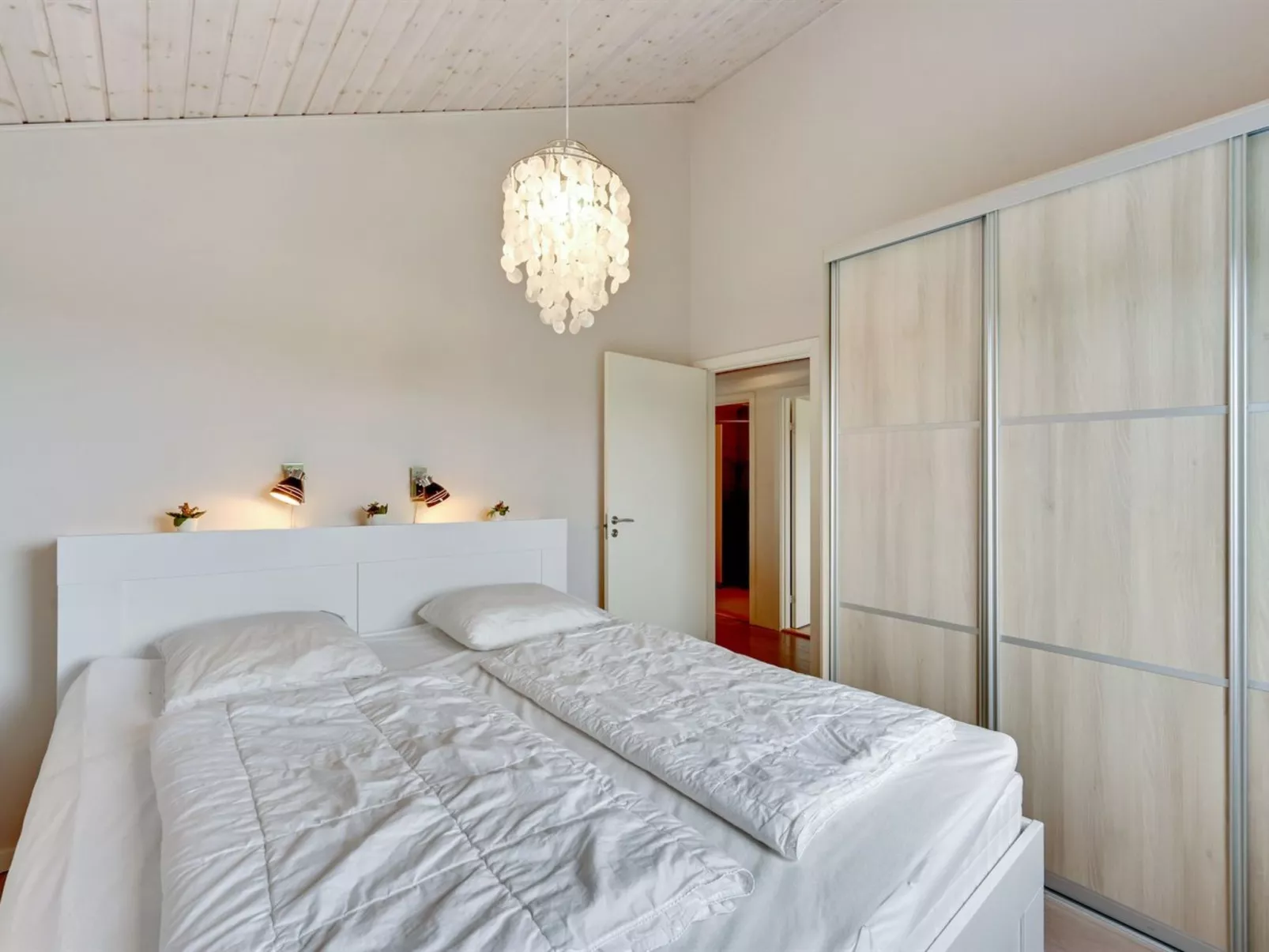 "Sibyll" -  from the sea-Binnen