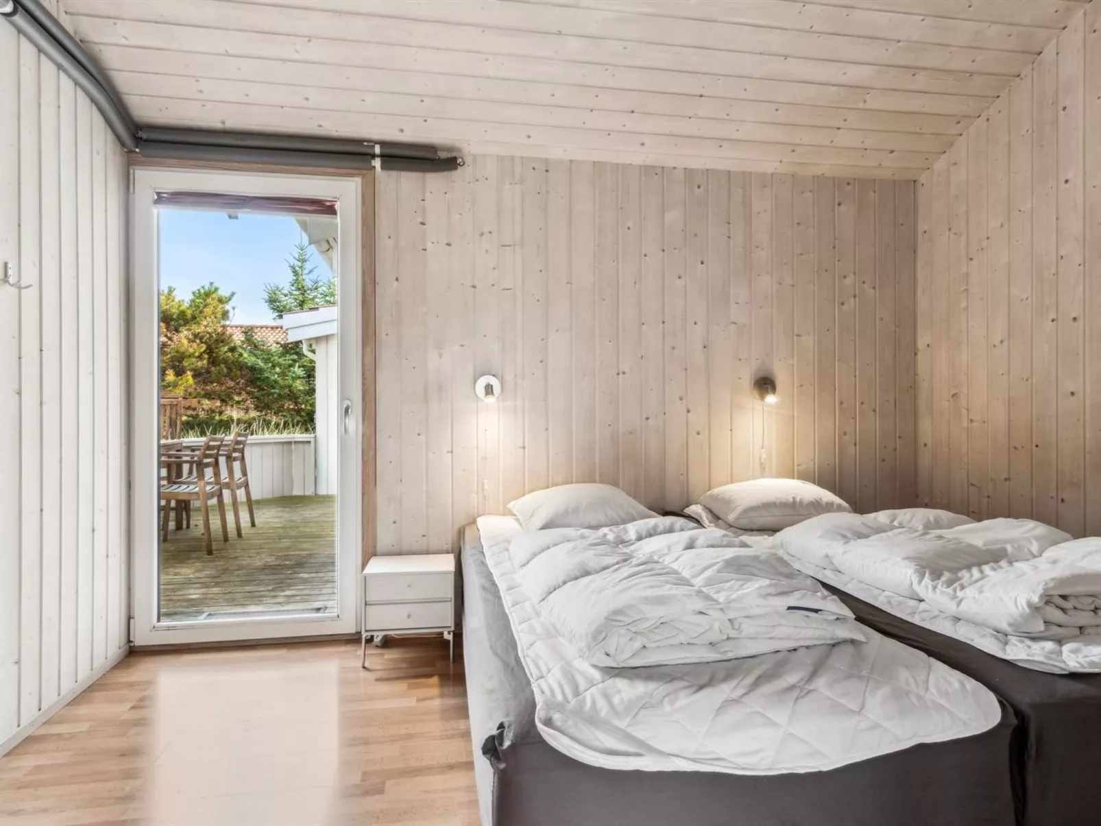 "Zoya" - 900m from the sea-Binnen