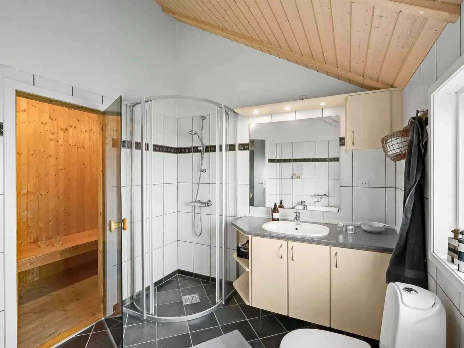 "Sochyeta" - 150m from the sea-Binnen