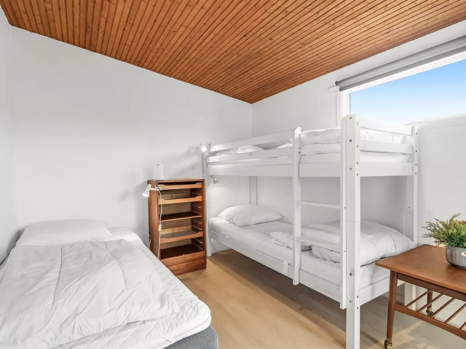 "Bozin" - 200m from the sea-Binnen