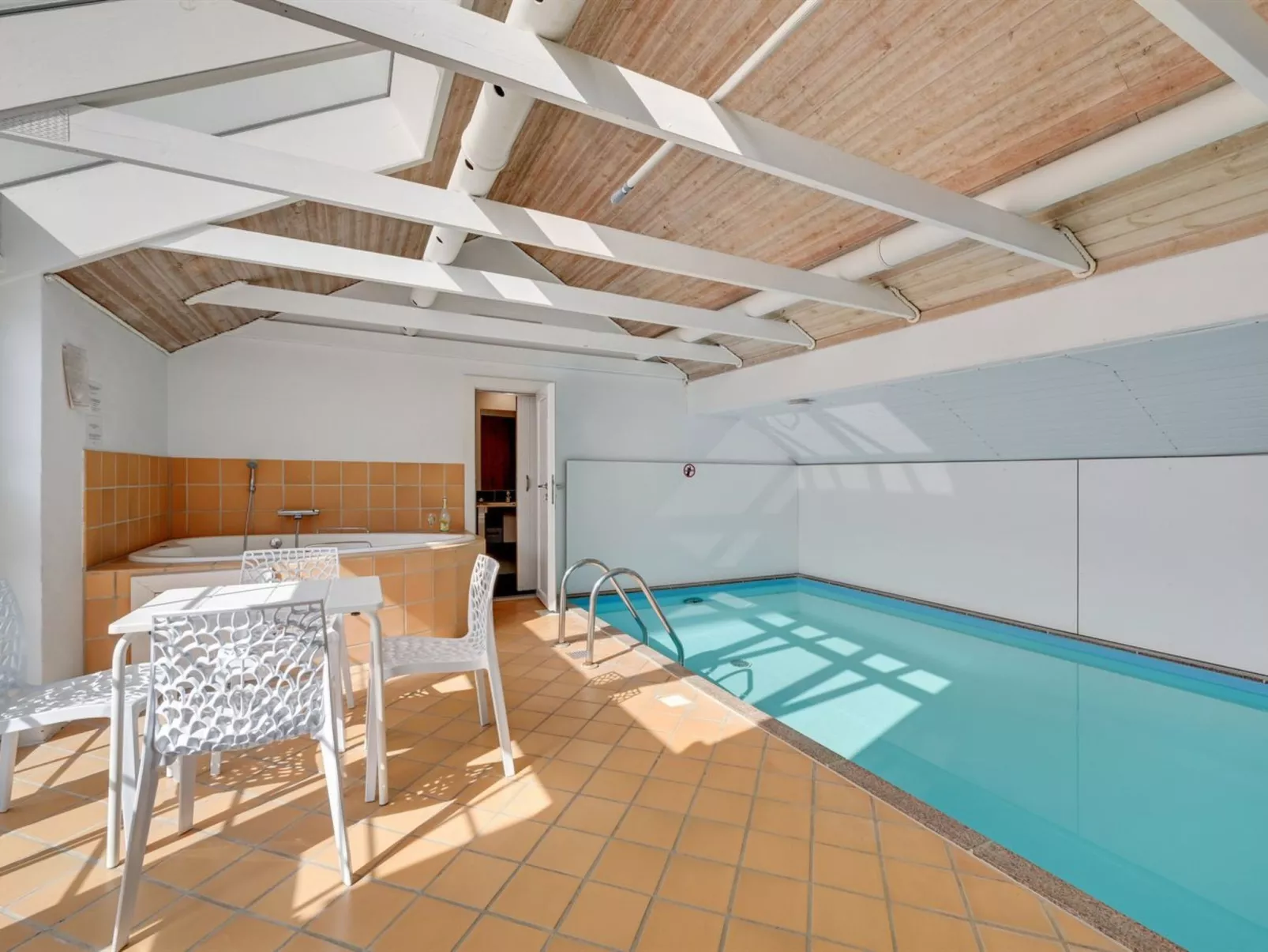 "Hinrich" - 300m from the sea-Buiten