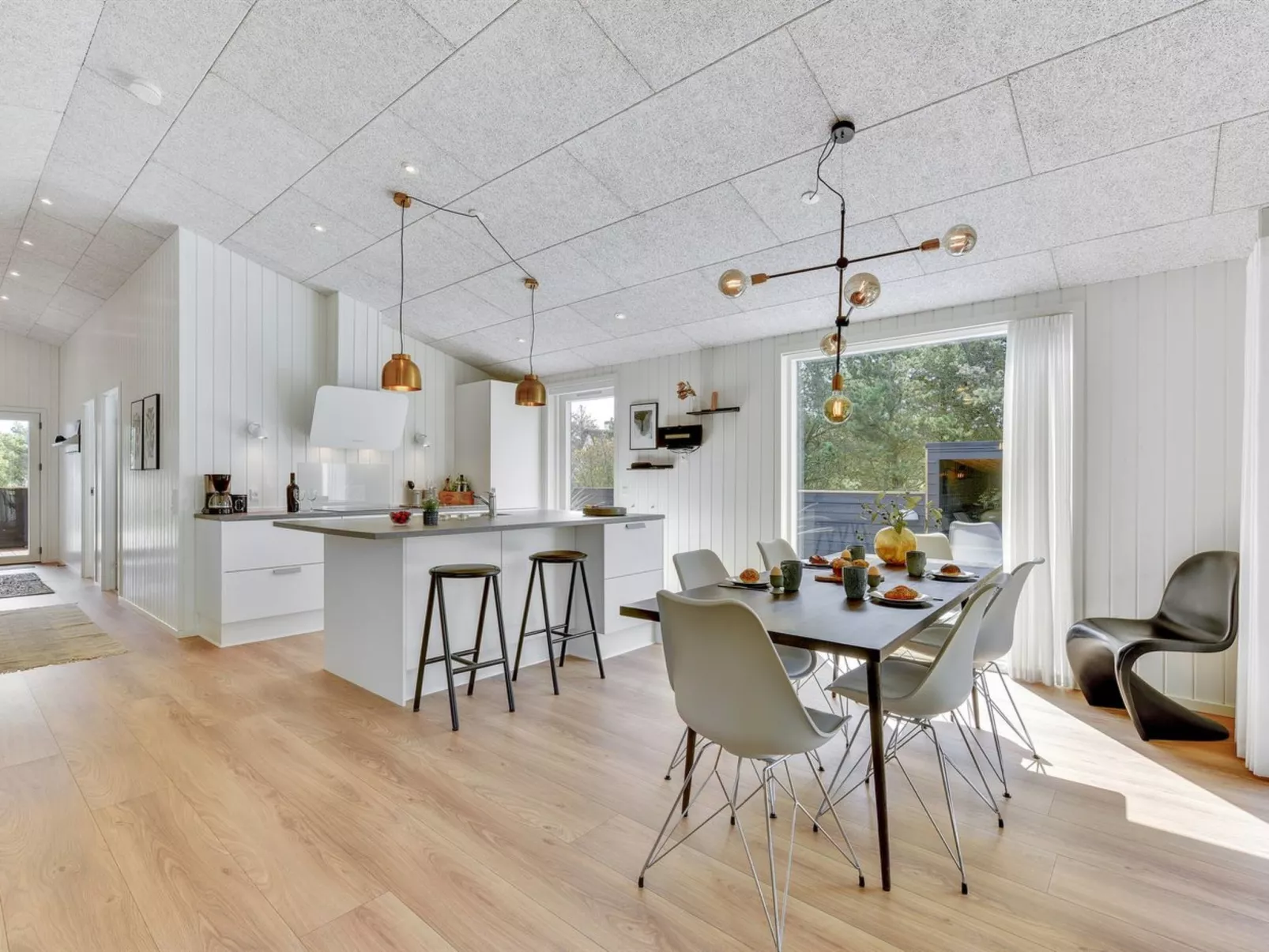 "Lassi" - 950m from the sea-Binnen