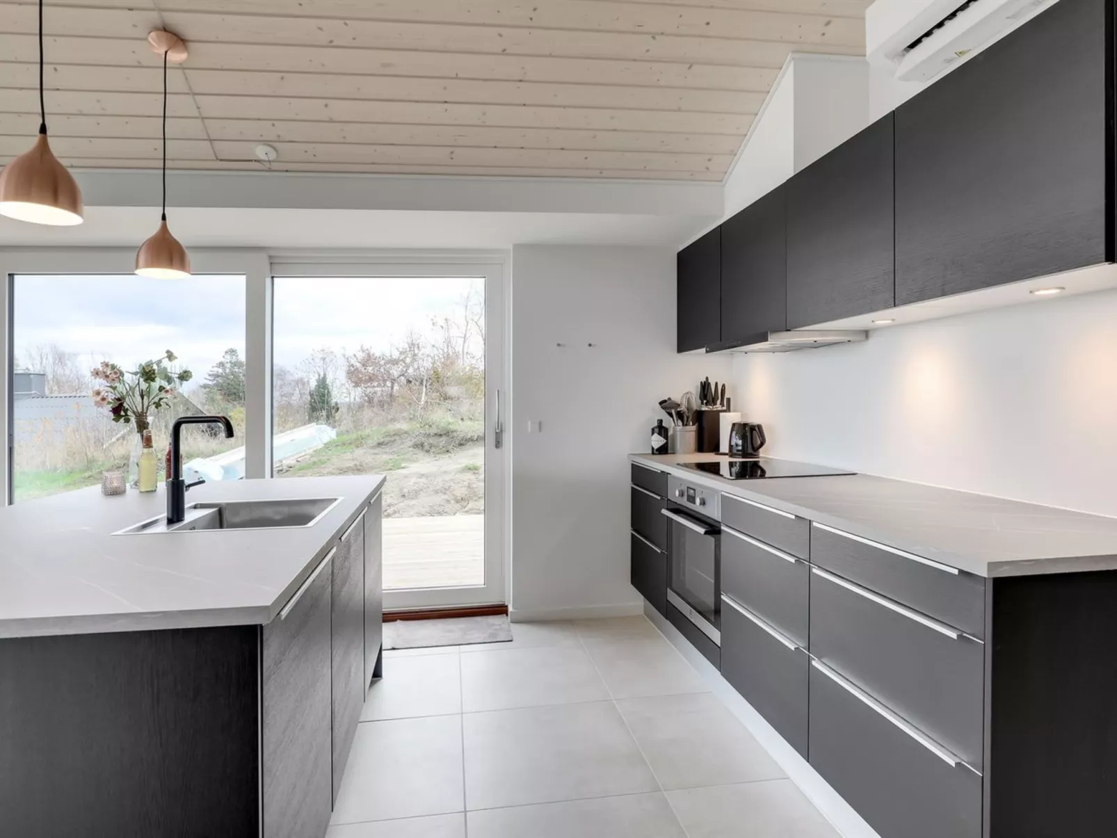 "Maike" - 200m from the sea-Binnen