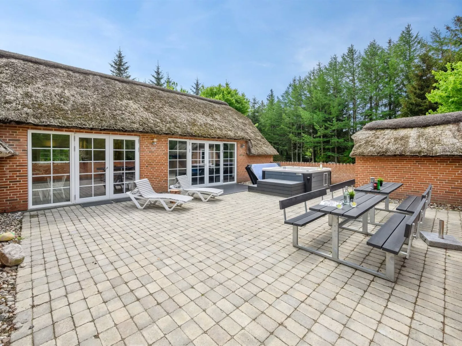 "Erla" - 2.3km from the sea-Buiten