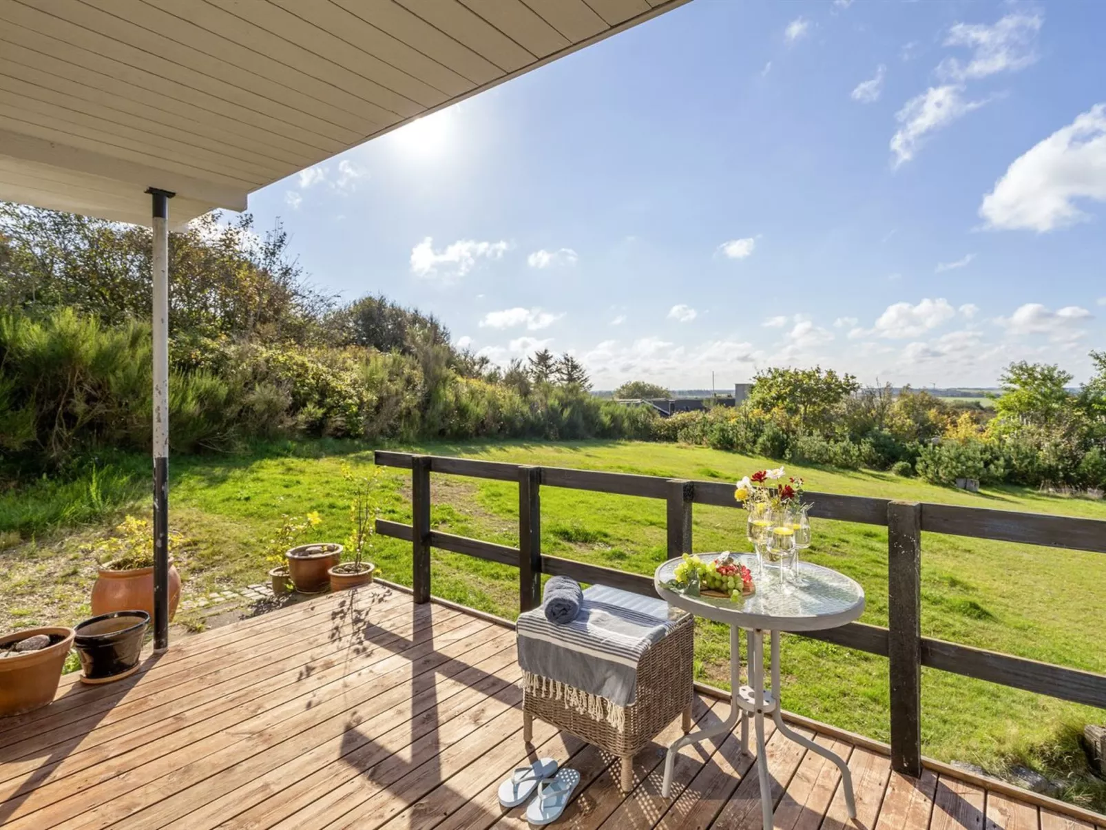 "Tomine" - 500m to the fjord-Buiten