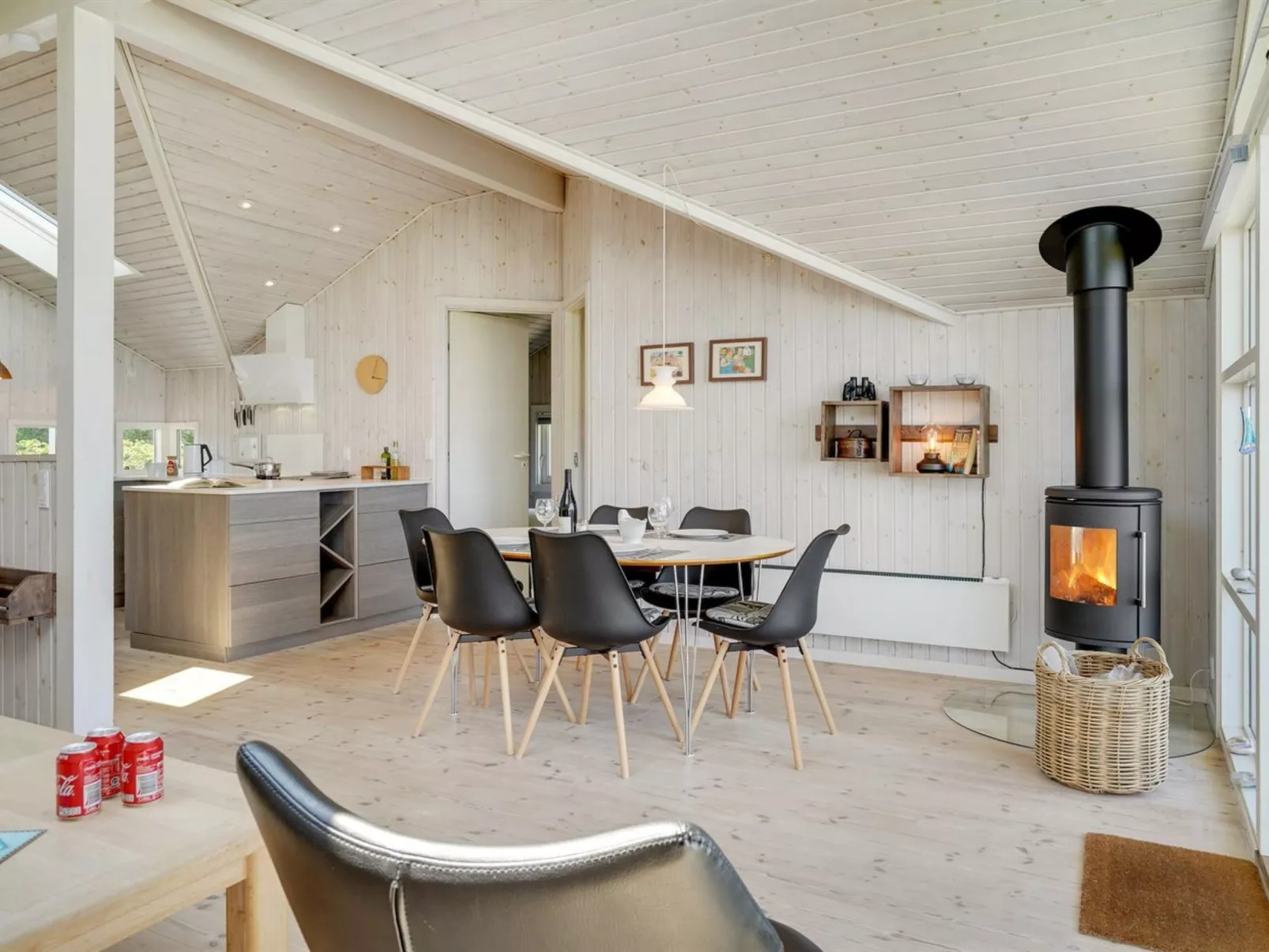 "Diertje" - 10m from the sea-Binnen