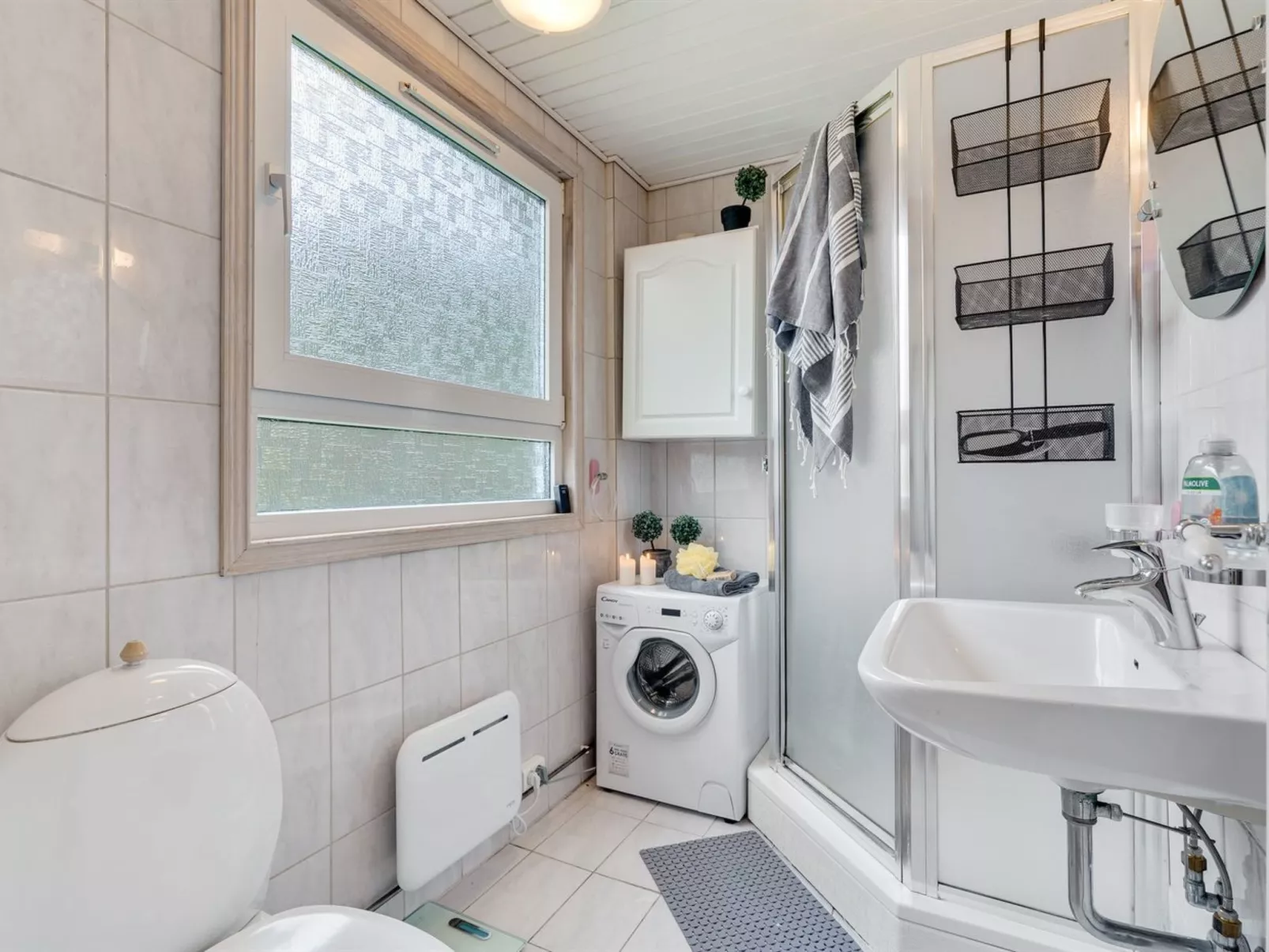 "Ursel" - 800m from the sea-Binnen