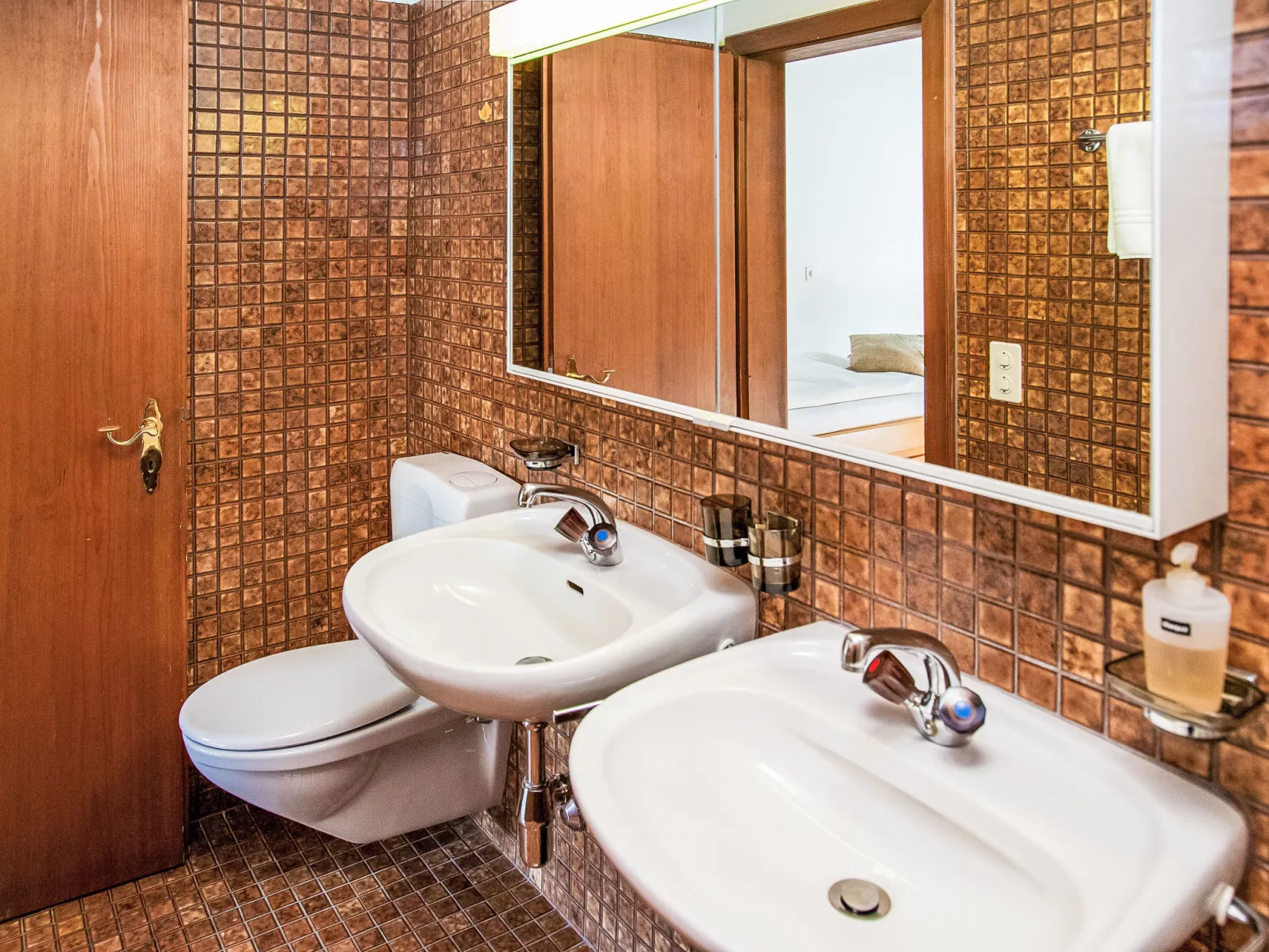 Chesa Prasüra 10-Binnen