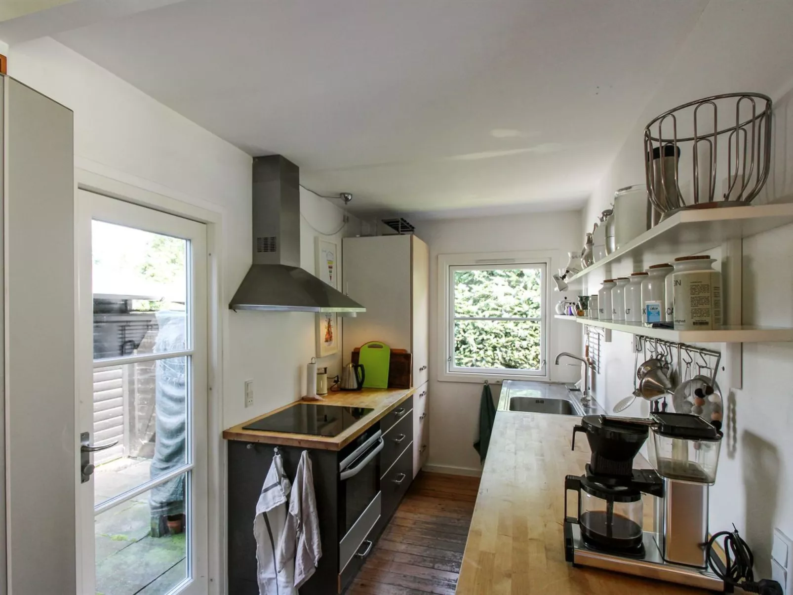 "Henryk" - 500m from the sea-Binnen