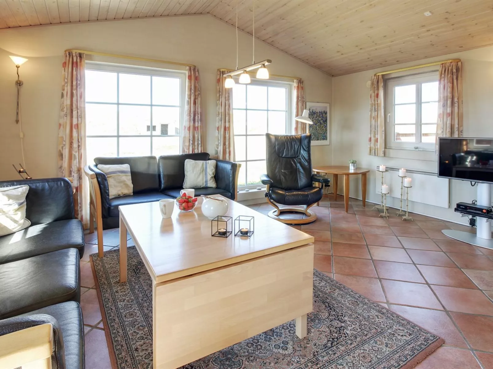 "Karlina" - 100m from the sea-Binnen