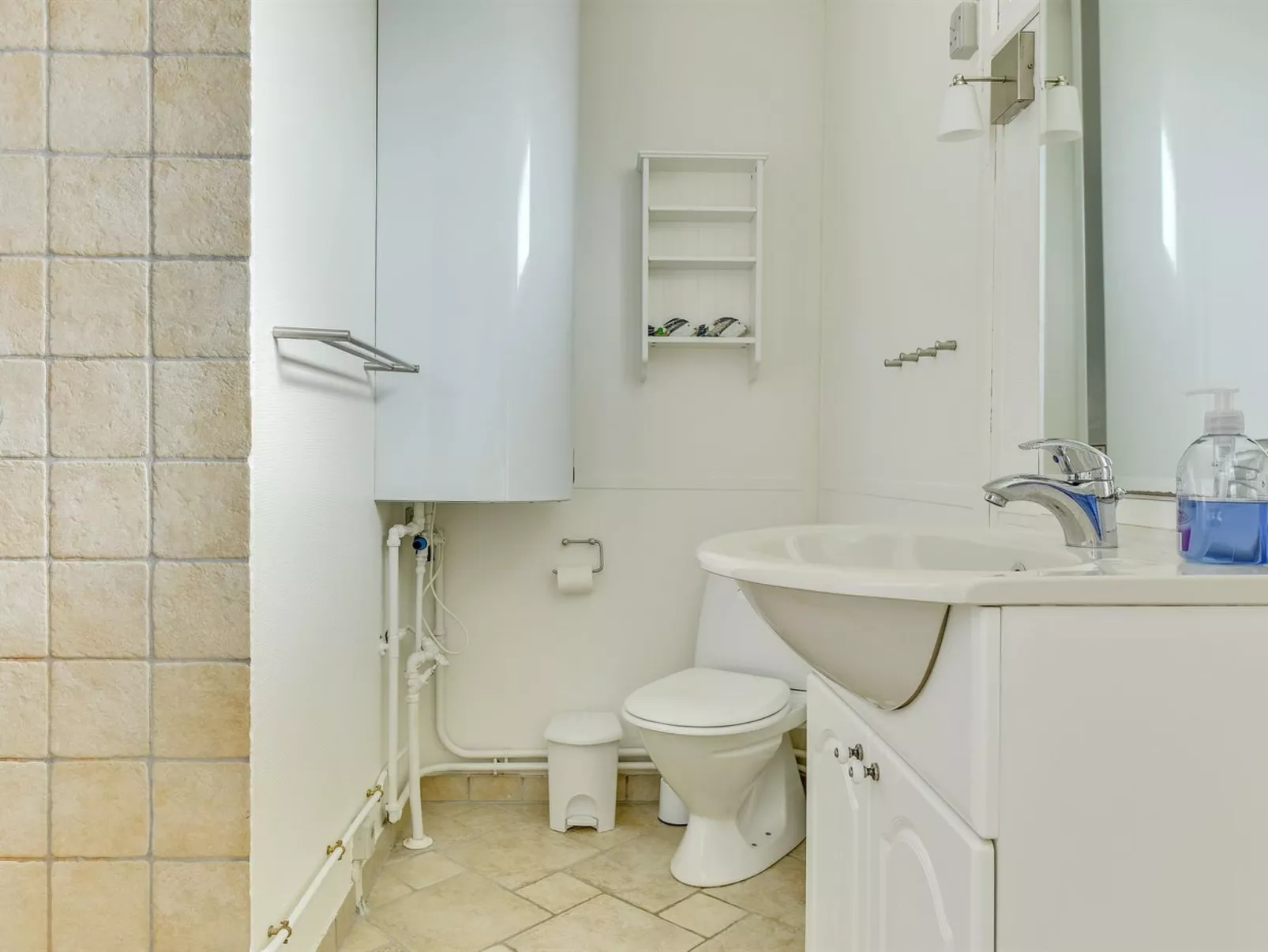 "Birge" - 200m from the sea-Binnen