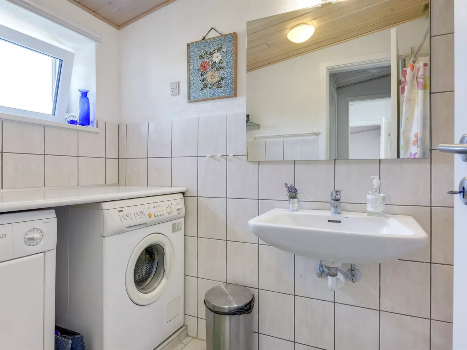 "Harthagunni" - 375m from the sea-Binnen