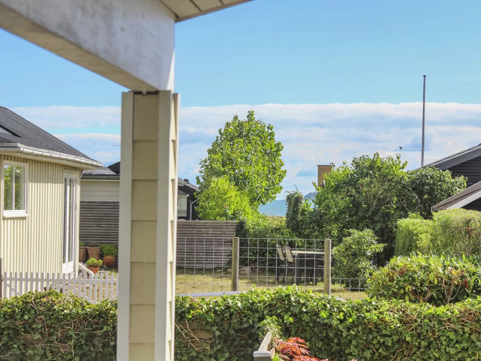 "Emmik" - 150m from the sea-Buiten