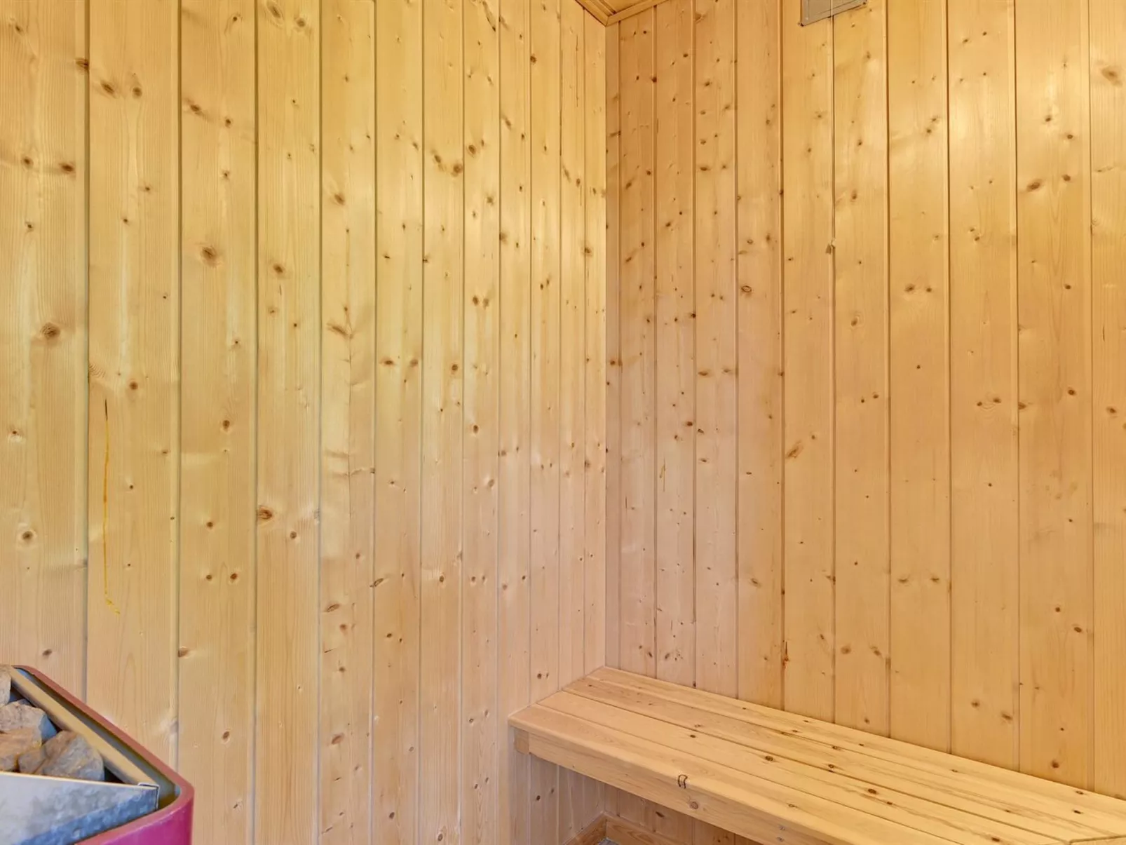 "Chrisse" - 550m from the sea-Binnen