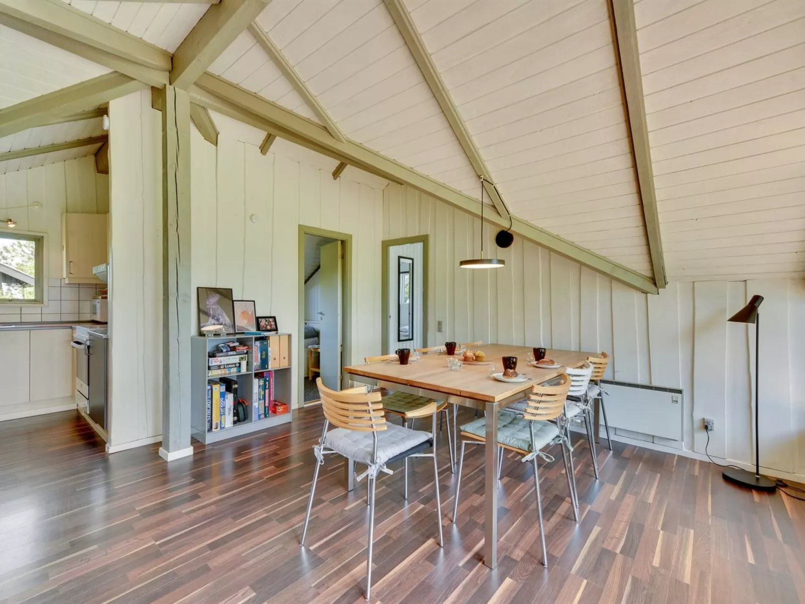 "Cornelia" - 100m to the fjord-Binnen