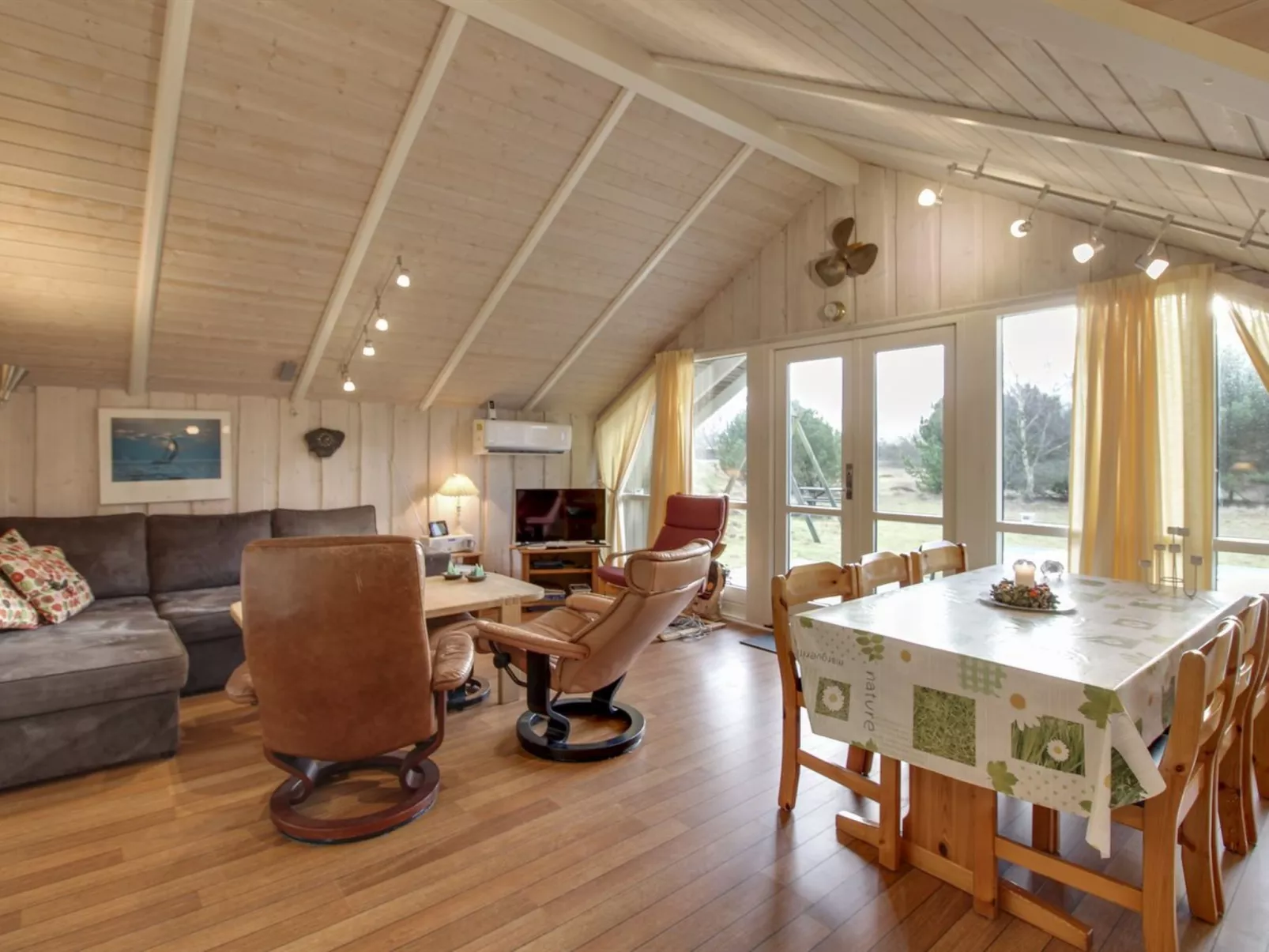 "Eline" - 1.5km from the sea-Binnen