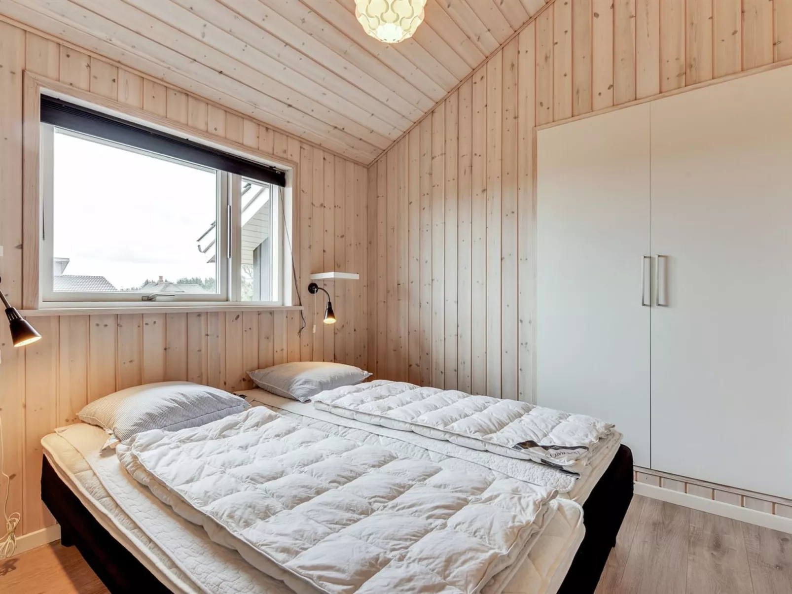 "Luzia" - 1.2km from the sea-Binnen