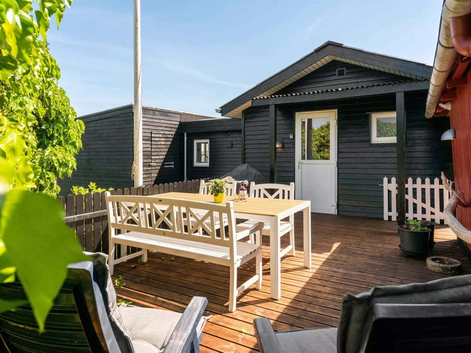 "Axeln" - 300m to the fjord-Buiten