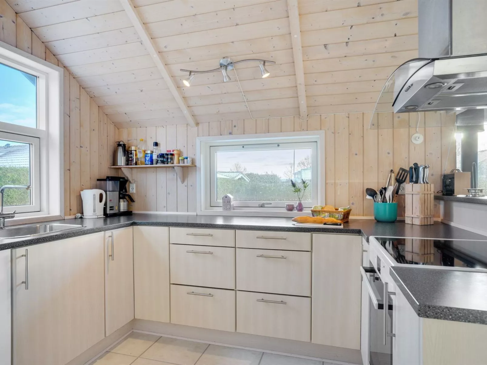 "Gertrud" -  from the sea-Binnen