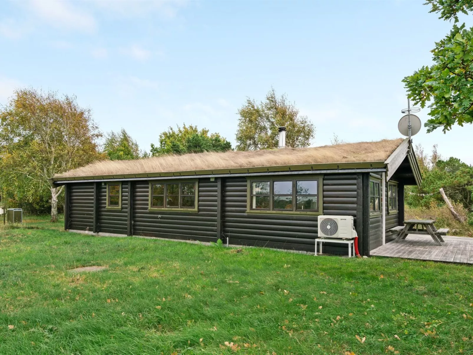 "Gorjan" - 300m from the sea-Buiten