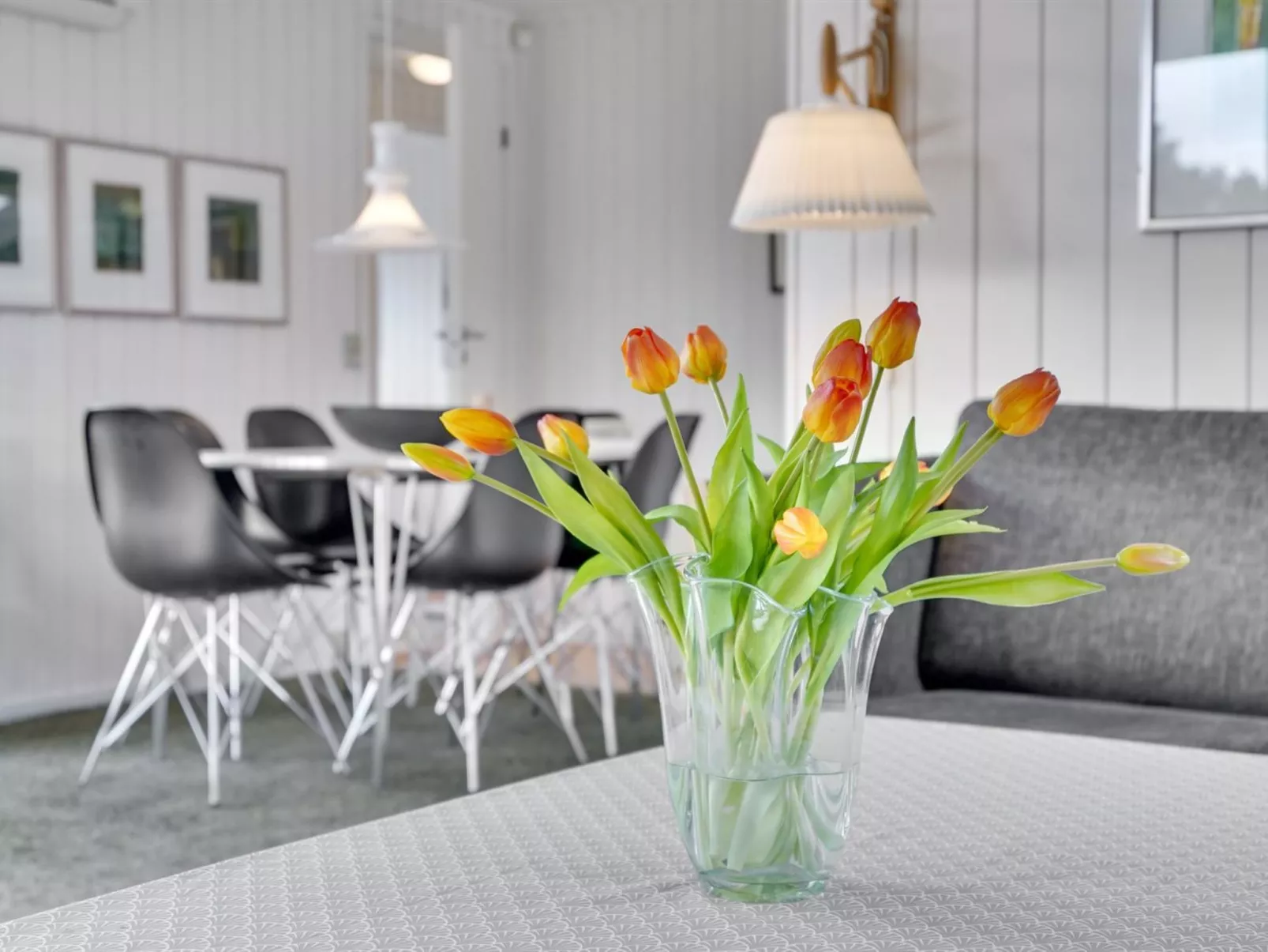 "Fredrikka" - 3.9km from the sea-Binnen