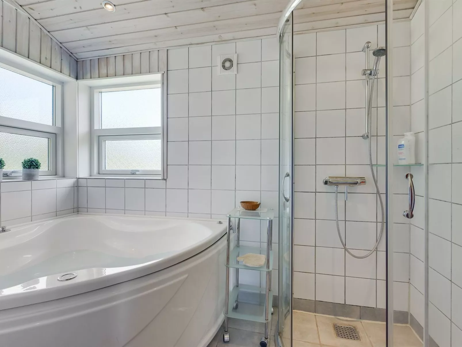 "Ninna" - 1km from the sea-Binnen