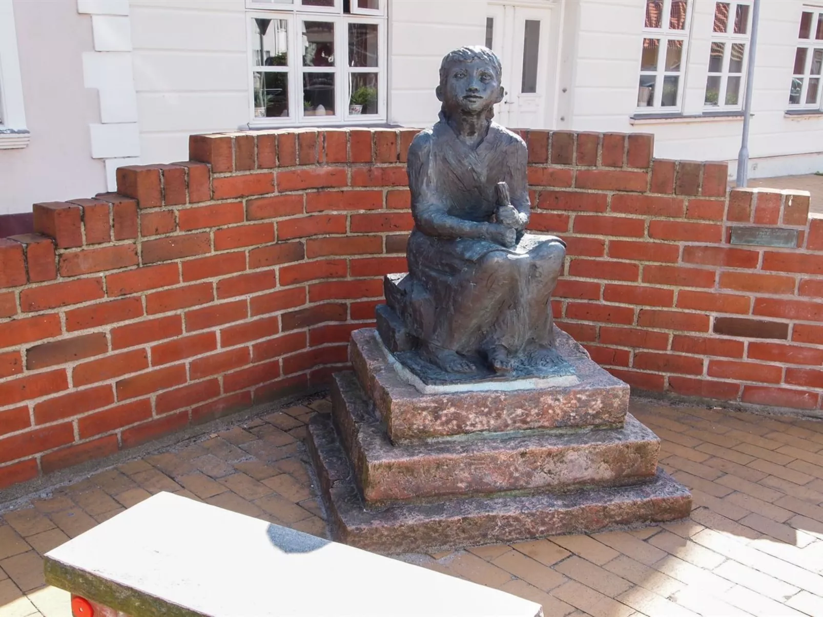 "Babette" - 75m to the fjord-Buiten