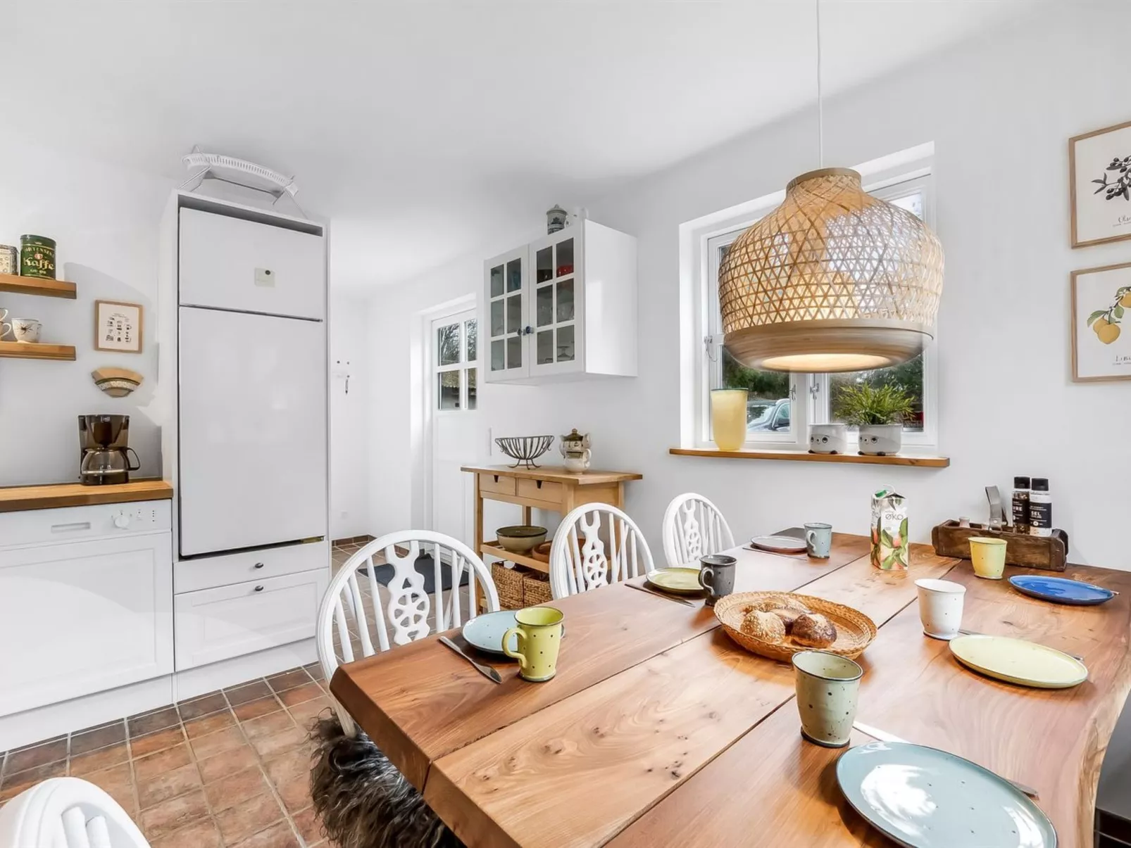 "Mandana" - 10km to the fjord-Binnen