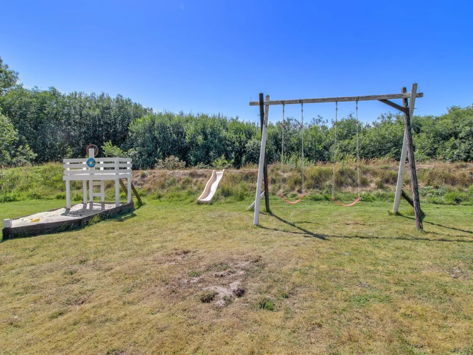 "Andine" - 1.2km from the sea-Buiten