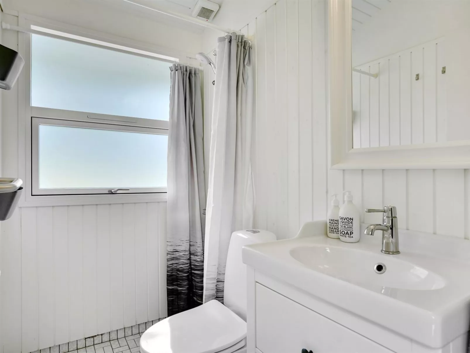 "Liselotte" - 275m from the sea-Binnen