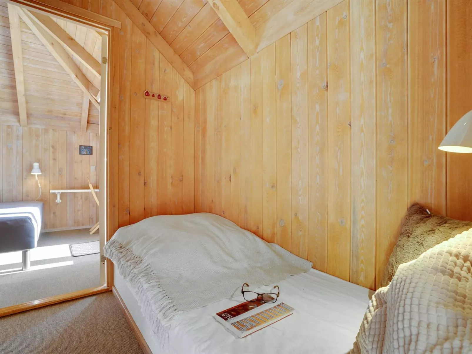 "Waldar" - 900m from the sea-Binnen