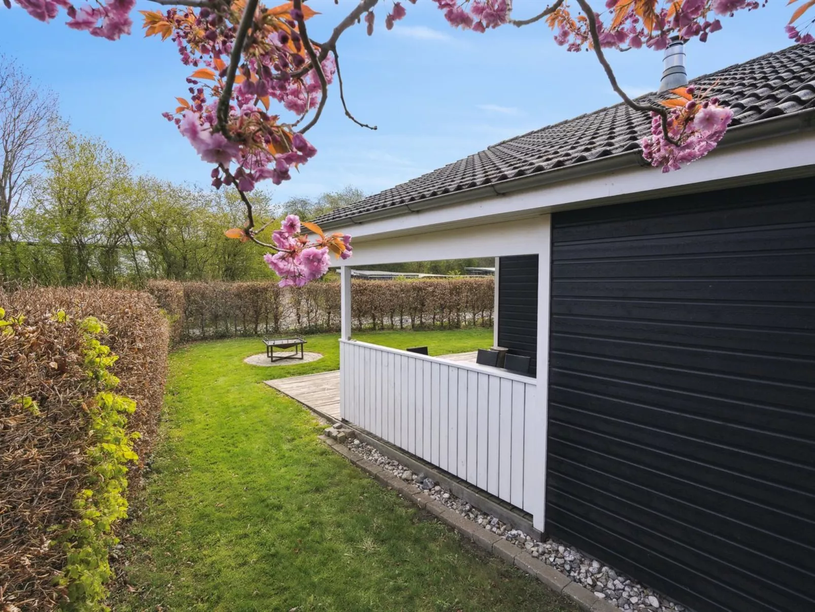 "Holmwith" - 200m from the sea-Buiten