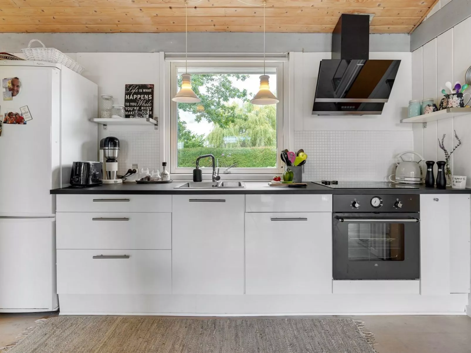 "Elva" - 150m from the sea-Binnen