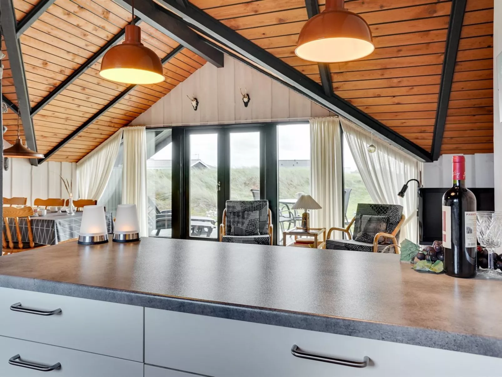 "Ardan" -  from the sea-Binnen