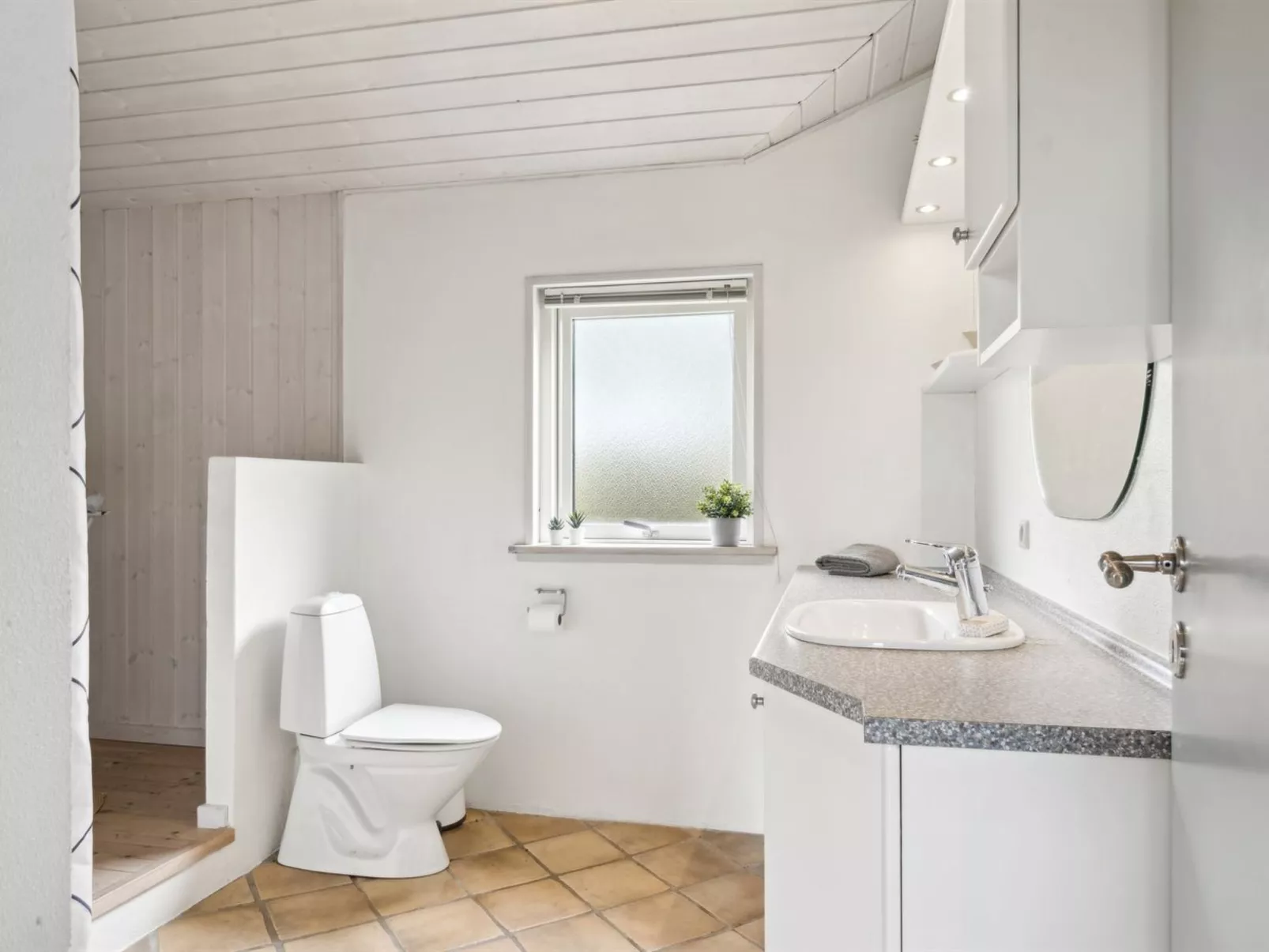 "Farah" - 275m from the sea-Binnen