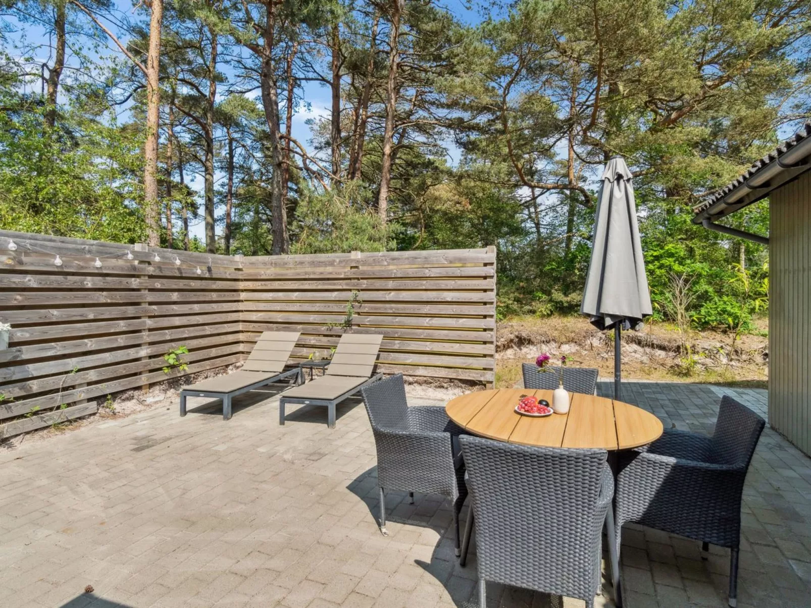 "Ellinor" - 300m from the sea-Buiten