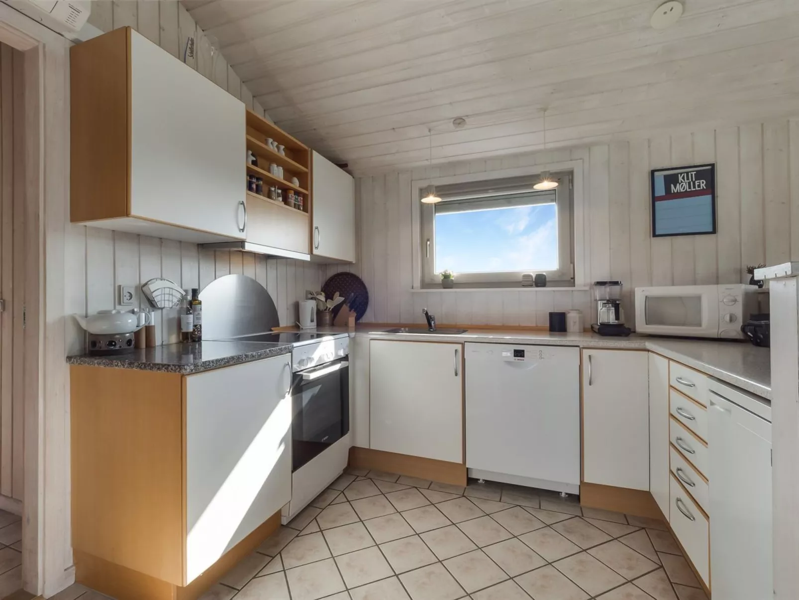 "Suometar" - 400m from the sea-Binnen