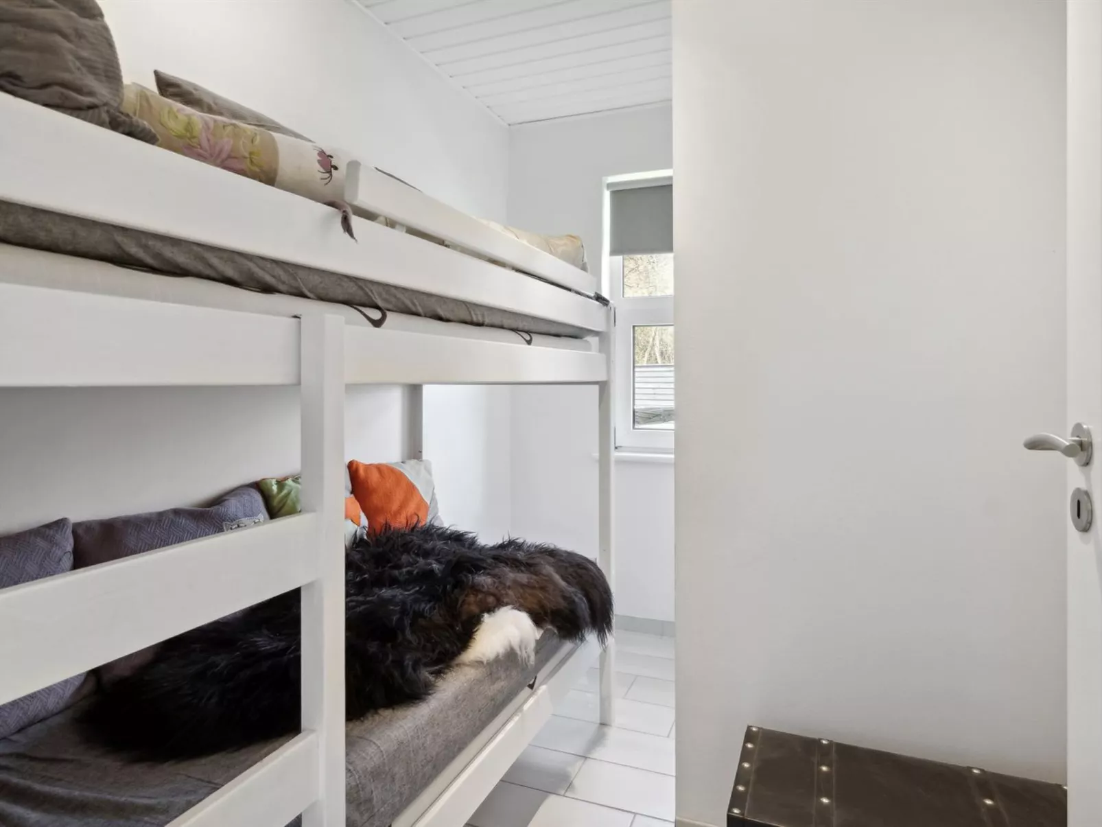 "Alla" - 500m from the sea-Binnen