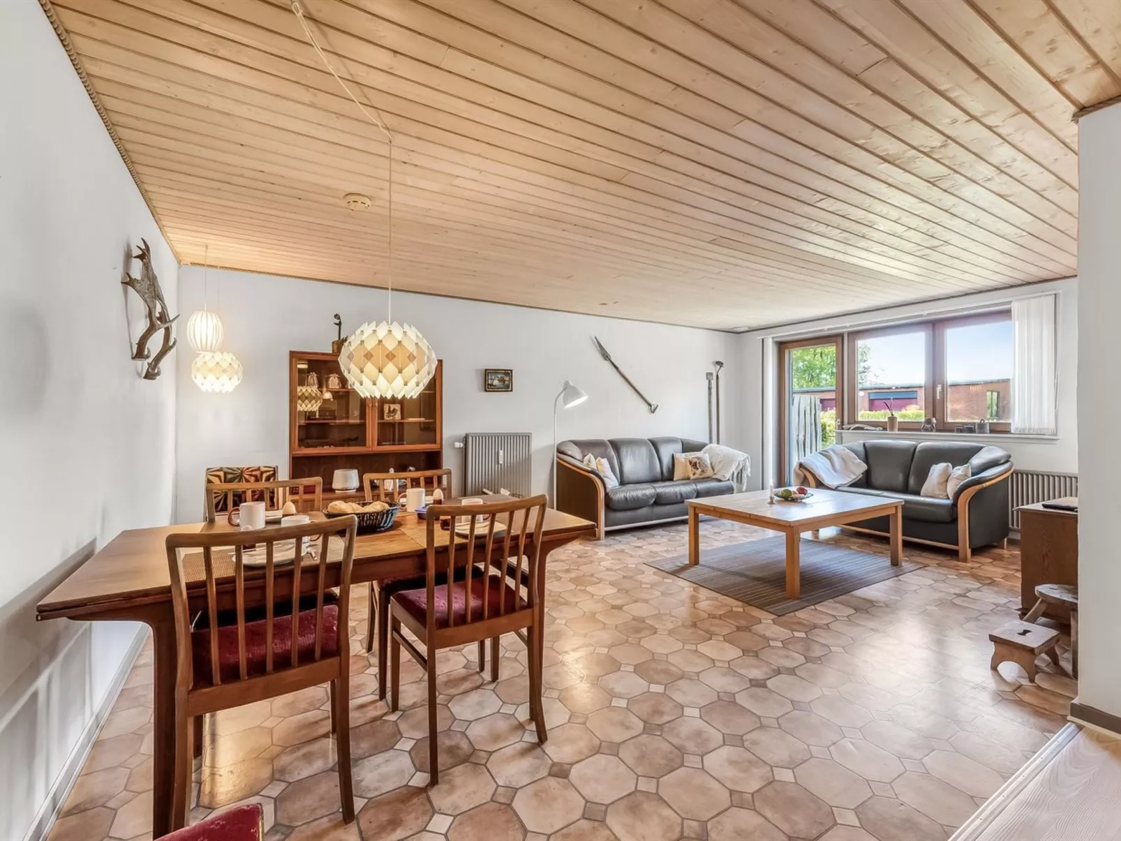 "Evina" - 17km to the fjord-Binnen