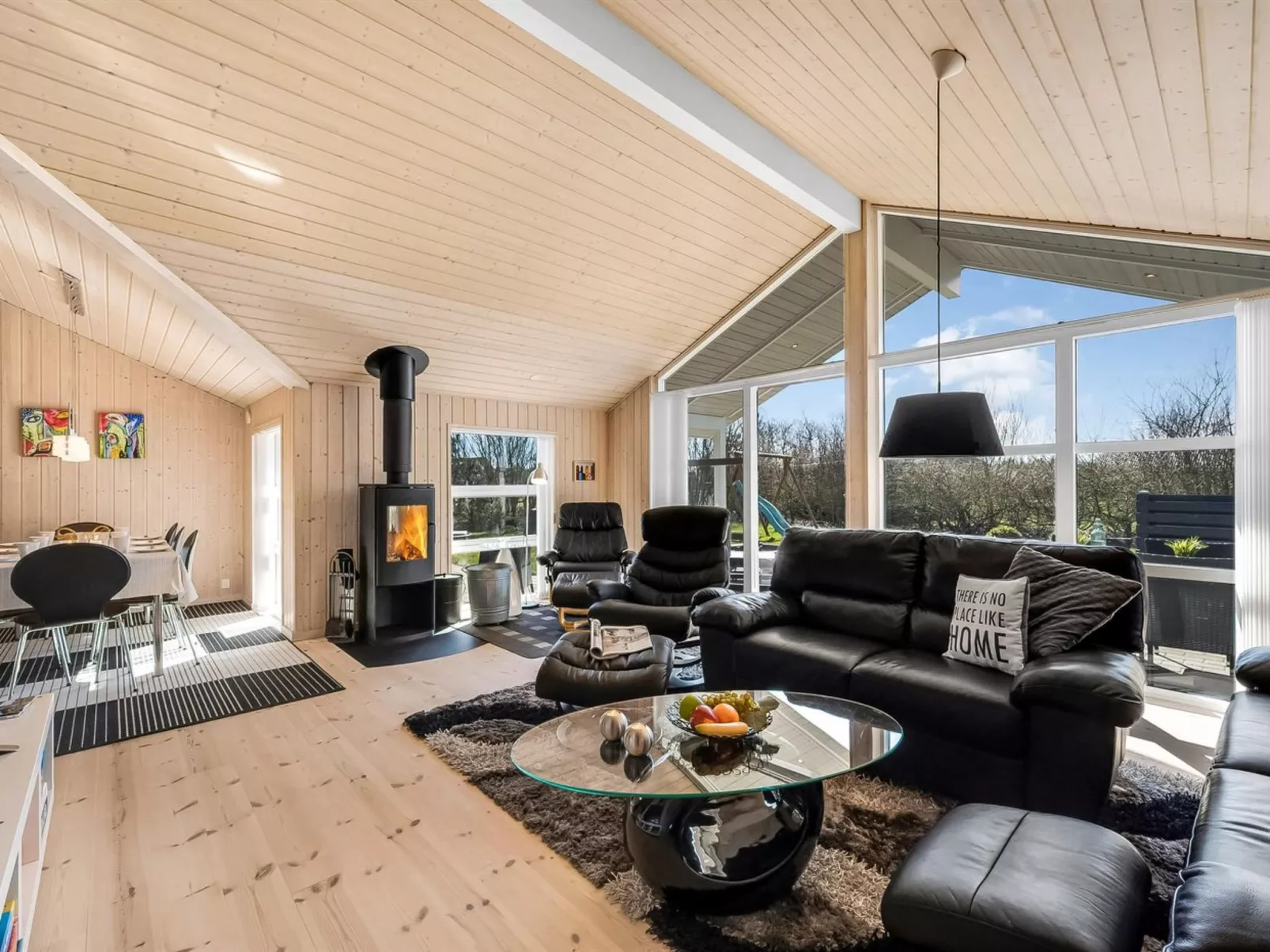 "Haagen" - 600m to the fjord-Binnen