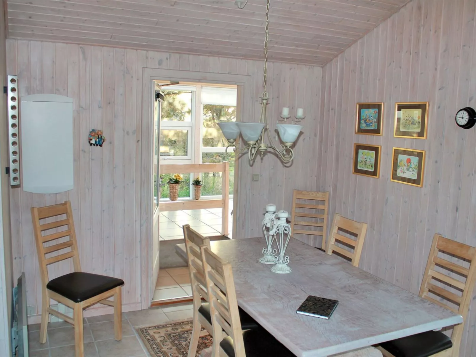 "Annick" - 300m from the sea-Binnen