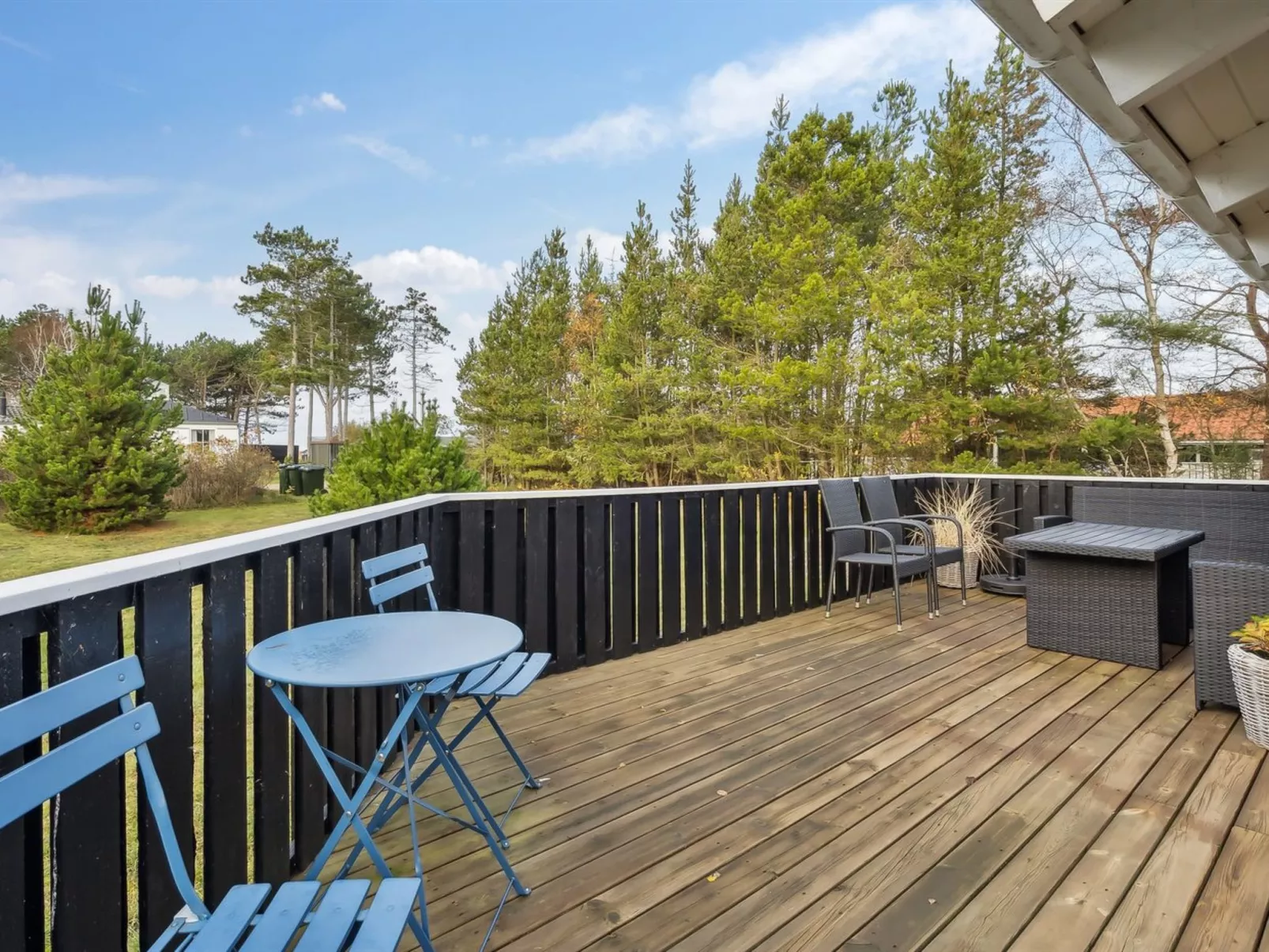 "Alvy" - 200m from the sea-Buiten