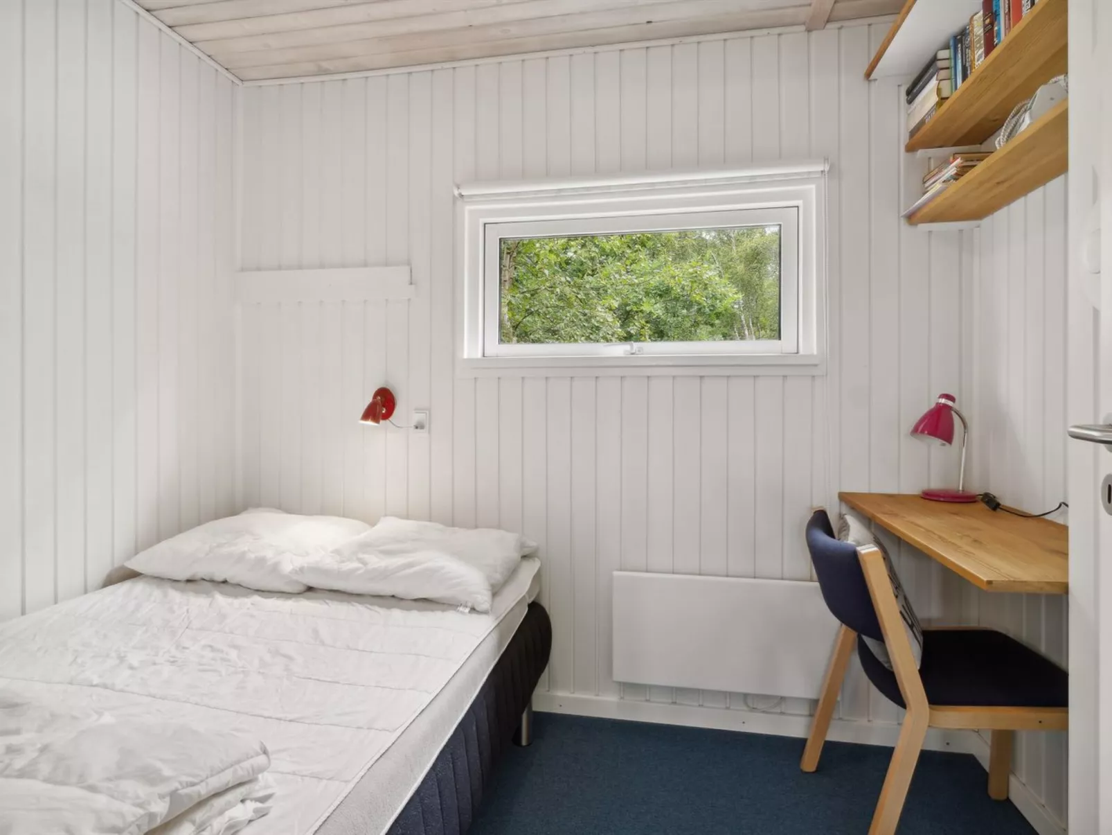 "Alkmar" -  from the sea-Binnen